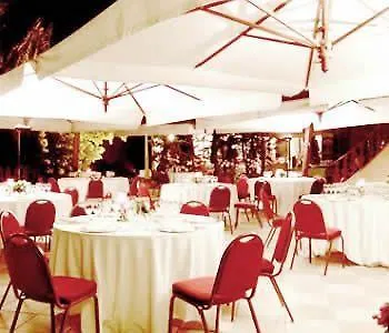 Pagoda Otel Cenova