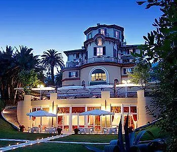 Hotel Pagoda 4*