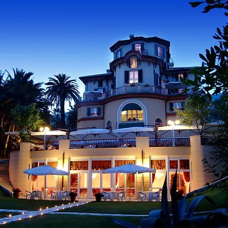 Pagoda 4*
